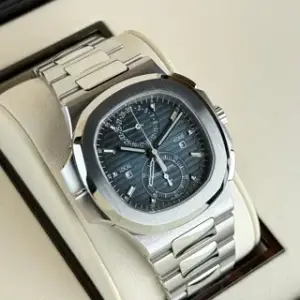 Patek Philippe Patek Philippe Nautilus 5990/1A-011 40.5mm Stainless steel Blue
