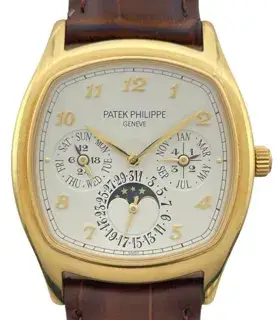 Patek Philippe Patek Philippe Perpetual Calendar 5940J-001 37mm Yellow gold Silver