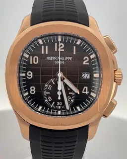 Patek Philippe Patek Philippe Aquanaut 5968R-001 42mm Rose gold Brown