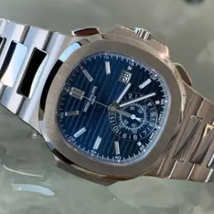 Patek Philippe Patek Philippe Nautilus 5976/1G-001 44mm White gold Blue