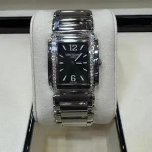 Patek Philippe Patek Philippe Twenty~4 4910/1200A-011 25mm Stainless steel Green, Price & Market Data