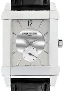 Patek Philippe Patek Philippe Gondolo 5111G-001 32mm White gold Silver