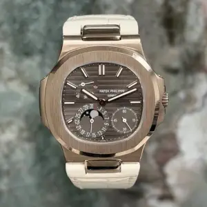 Patek Philippe Patek Philippe Nautilus2010 5712G Moonphase Box and Papers