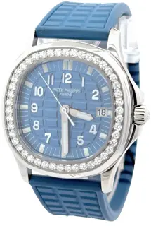 Patek Philippe Patek Philippe Aquanaut 5067A-022 35.5mm Stainless steel Blue