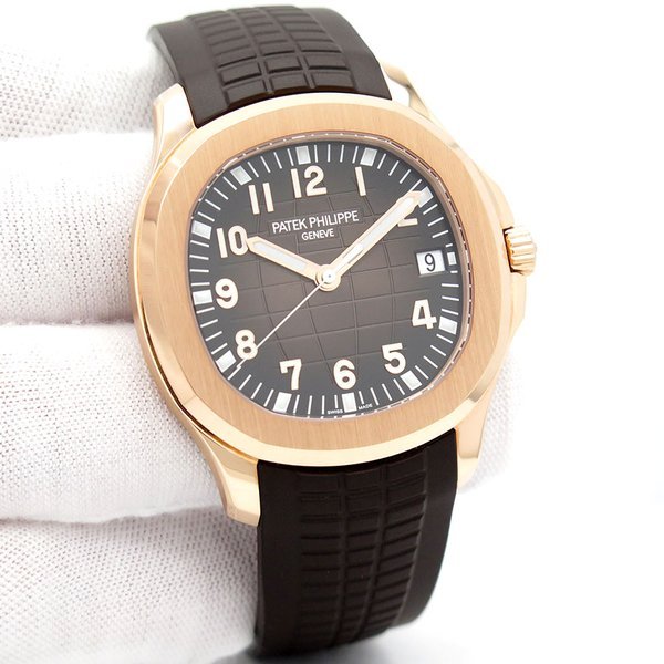 Patek Philippe 5167R