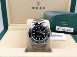 Rolex Rolex Sea-Dweller 126600 43mm Stainless steel Black