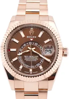 Rolex Rolex Sky-Dweller 336935 42mm Rose gold Brown