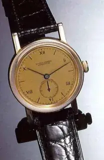 Rolex Rolex Oyster Perpetual 3716 32mm Rose gold Champagne