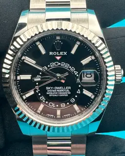 Rolex Rolex Sky-Dweller 326934 42mm Stainless steel Black