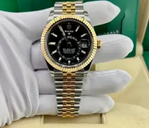 Rolex Rolex Sky-Dweller 326933 42mm Stainless steel Black