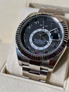 Rolex Rolex Sky-Dweller 326939 42mm White gold Black