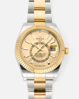 Rolex Rolex Sky-Dweller 326933-0001 42mm Stainless steel Golden