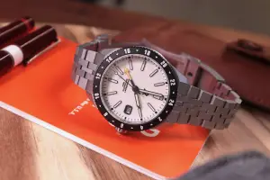 RZE Ascentus GMT