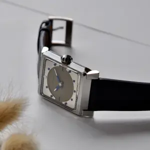 Simon LeFrançois Volumes