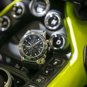 TAG Heuer Carrera Heuer 01 Aston Martin