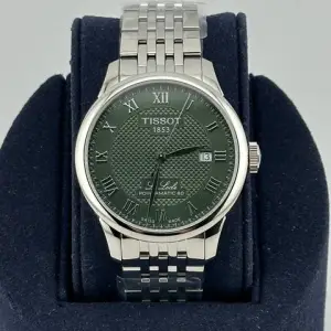Tissot Tissot Le Locle39.3mm T006.407.11.093.00 Green Dial clous de Paris “guilloche” dial in the form of small pyramid