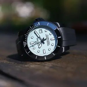 Titoni Seascoper 300 Ice Blue DLC Nicolas Hojac Limited Edition