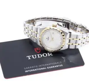 Tudor Tudor Royal M28303-0002 28mm Yellow gold and Stainless steel Silver