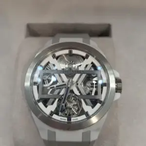 Ulysse Nardin Ulysse Nardin Executive 1723-400-3A/00 45mm Ceramic and Titanium