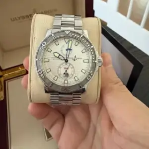 Ulysse Nardin Ulysse Nardin Maxi Marine Diver 263-33-7 42.5mm Stainless steel Silver