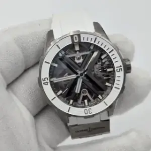 Ulysse Nardin Ulysse Nardin Diver 3723-170 42mm Titanium
