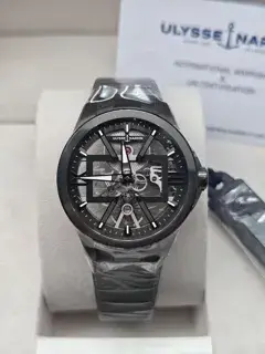 Ulysse Nardin Ulysse Nardin Executive 3713-260/BLACK 42mm Titanium