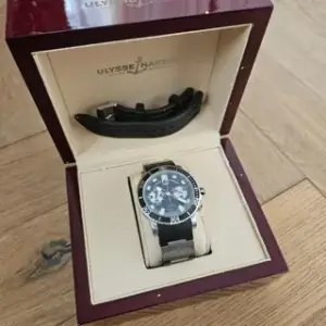 Ulysse Nardin Ulysse Nardin Maxi Marine Diver 8003-102-3/92 43mm Stainless steel Black