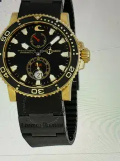 Ulysse Nardin Ulysse Nardin Maxi Marine Diver Yellow gold Black