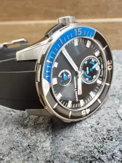 Ulysse Nardin Ulysse Nardin Maxi Marine 1183-170LE-7M/92-J 44mm Titanium Black