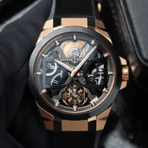 Ulysse Nardin Ulysse Nardin Executive 1725-400-3B/02 45mm Rose gold Black