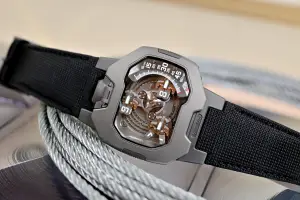 Urwerk UR-120 a.k.a. Spock