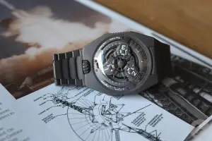 URWERK UR-100V FTJ
