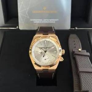 Vacheron Constantin Vacheron Constantin Overseas Dual TimeRose Gold 2022