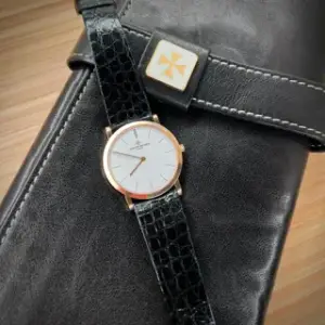 Vacheron Constantin Vacheron Constantin Patrimony 33093 31.5mm Rose gold White