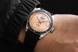 Vulcain SkinDiver Nautique Salmon Dial
