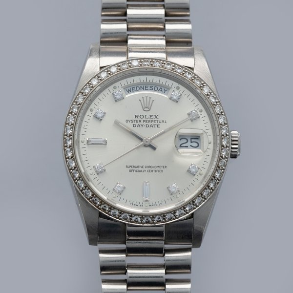 Rolex Rolex Day-Date 18346 Silver Diamond Dial and Bezel Platinum · 18346