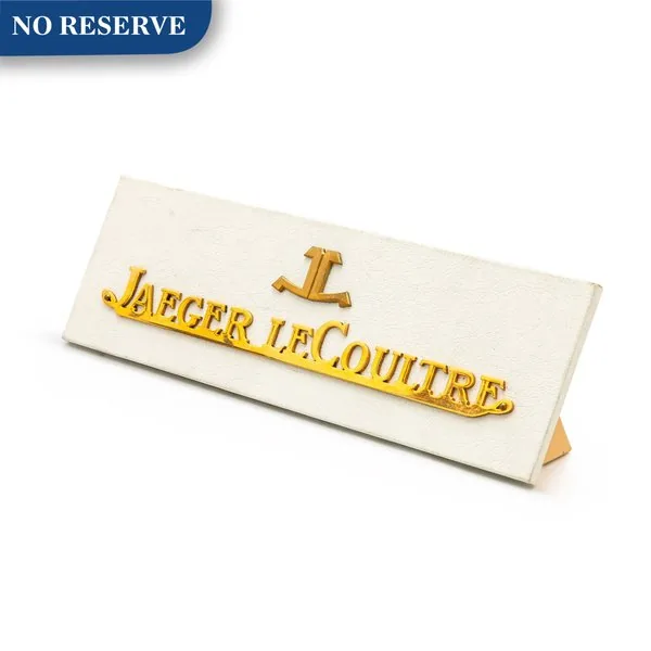 Jaeger-LeCoultre Jaeger-LeCoultre | A leather window display, Circa 1960 | 積家 | 皮製展示座，約1960年製