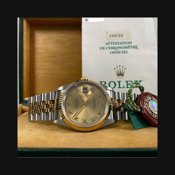 Rolex DatejustUNPOLISHED 1996 EXCELLENT Condition Datejust 36 2-Tone Jubilee Champagne Roman Dial 16233 FULL SET Steel & Yellow Gold w Caseback Sticker