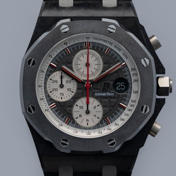 Audemars Piguet Audemars Piguet Royal Oak Offshore 26202AU.OO.D002CA Carbon Jarno Trulli Limited Edition