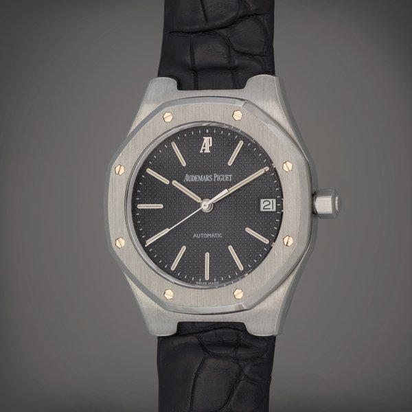 Audemars Piguet Royal Oak '20th Anniversary Edition', Reference 14800ST | A limited edition stainless steel wristwatch with date | Circa 1992 · 14800ST