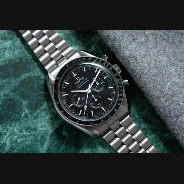 Omega Omega Speedmaster Professional Co-Axial Master Chronometer Chronograph