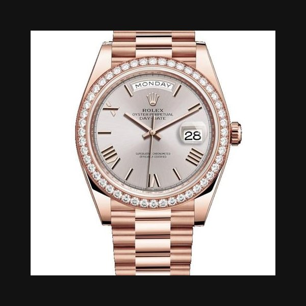 Rolex Day-DateEverose Gold Day-Date 40 Watch - Everose Gold Bezel - Sundust Bevelled Roman Dial Ref. 228345RBR