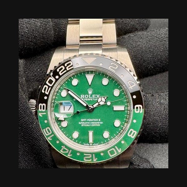 Rolex GMT-Master IIRelease 2025 year complete set white tag and full links Ref. 126729VTNR