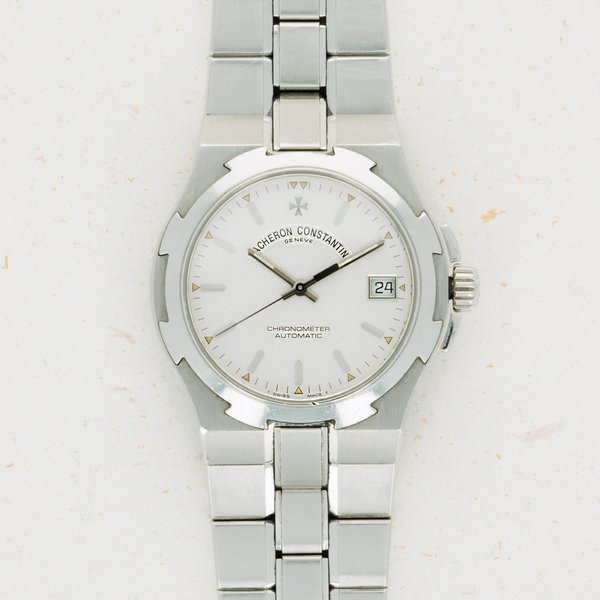 Vacheron Constantin Vacheron Constantin Overseas 42042 White Stick Dial