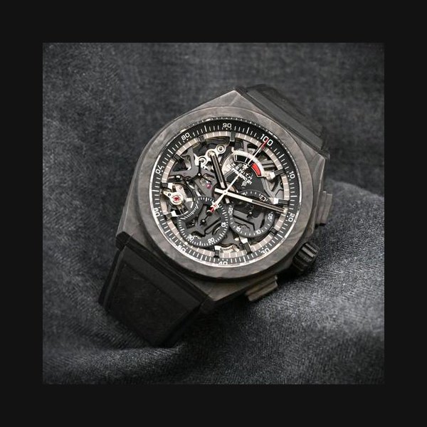 Zenith Defy El Primero21 Carbon 2023 Mint Condition Full Set 10.9000.9004/96.R921