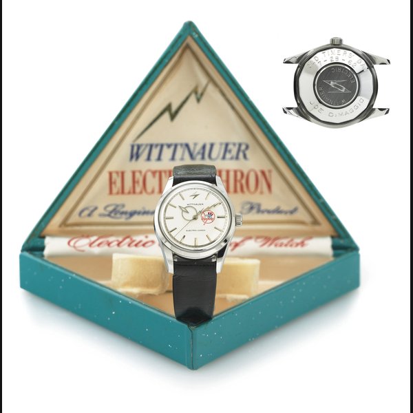 WITTNAUER. A FINE AND HISTORICALLY IMPORTANT STAINLESS STEEL WRISTWATCH WITH CENTER SECONDS SIGNED WITTNAUER, "ELECTRO-CHRON", YANKEES, CIRCA 1962