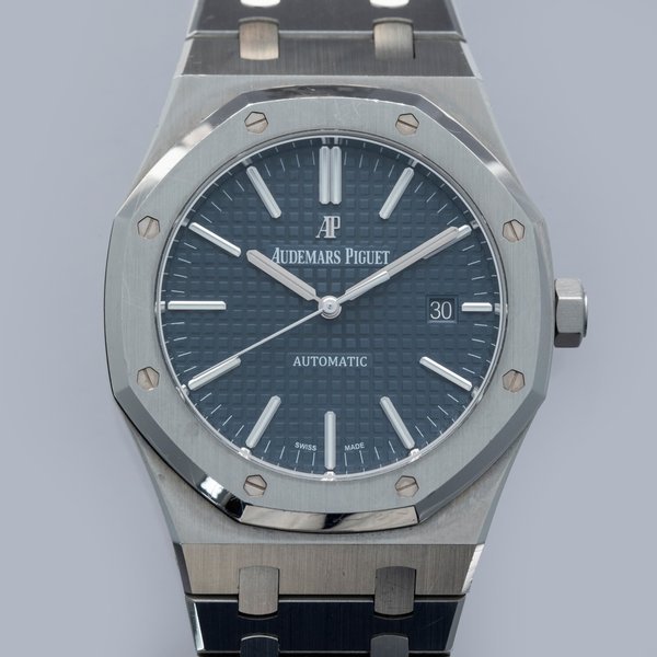 Audemars Piguet Audemars Piguet Royal Oak 15400st.oo.1220st.03 Blue Dial Box and Papers
