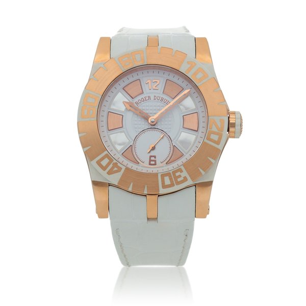 Roger Dubuis Easy Diver, Ref. SED40-14-52-00/01A10/B1 Limited edition pink gold wristwatch with mother-of-pearl dial Circa 2010 | 羅杰杜彼 SED40-14-52-00/01A10/B1型號「Easy Diver」限量版粉紅金腕錶配珍珠母錶盤，年份約2010
