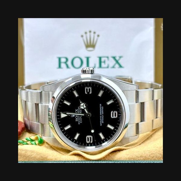 Rolex Rolex Explorer114270 with a Black Dial + Rolex Box and Papers