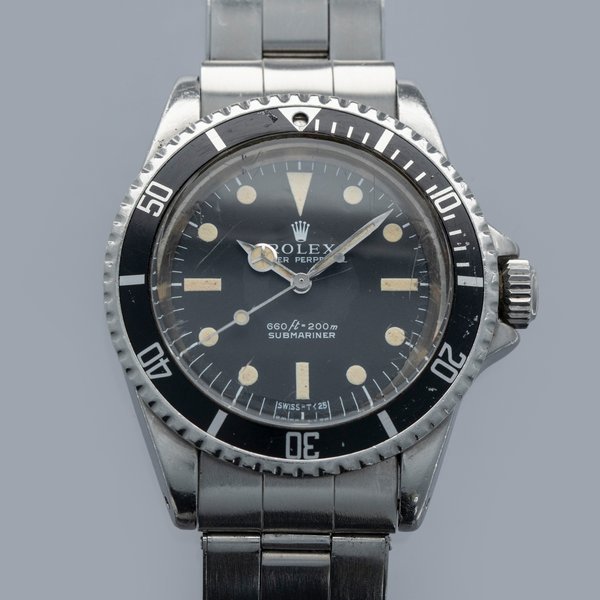 Rolex Rolex Submariner Non-Date 5513 Serif Dial 
